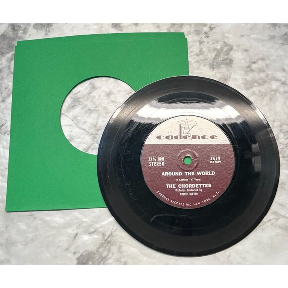The Chordettes Around the World / Fascination 33 Vinyl Compact Doo Wop Cadence - Picture 3 of 6